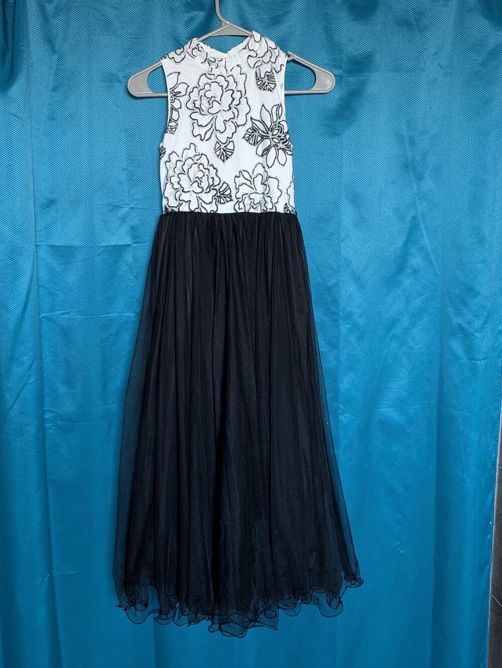 Girls Size 12 Formal Maxi Dress Black Tulle Ballgown Glitter Floral High Neck
